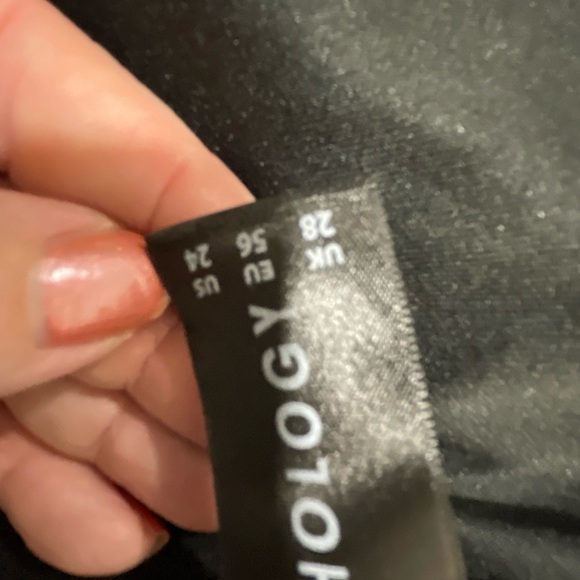 Two tone dots . Beautiful dress - Picture 5 of 6